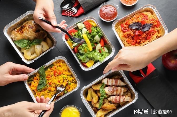 多燕瘦提醒：节食减肥危害健康！